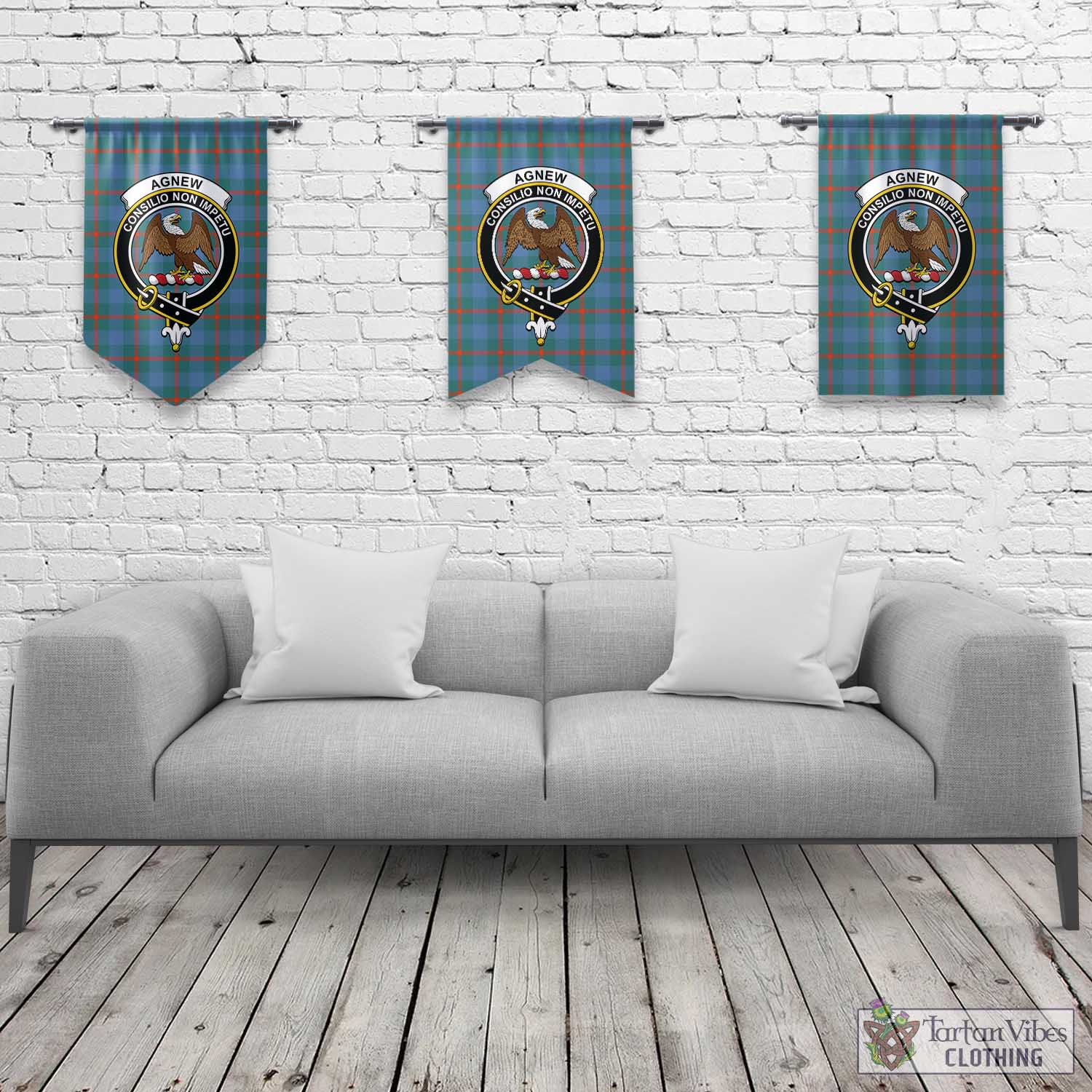 Tartan Vibes Clothing Agnew Ancient Tartan Gonfalon, Tartan Banner with Family Crest