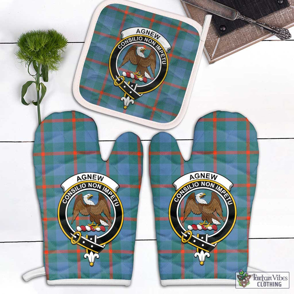 Agnew Ancient Tartan Combo Oven Mitt & Pot-Holder with Family Crest Combo 1 Oven Mitt & 1 Pot-Holder White - Tartan Vibes Clothing