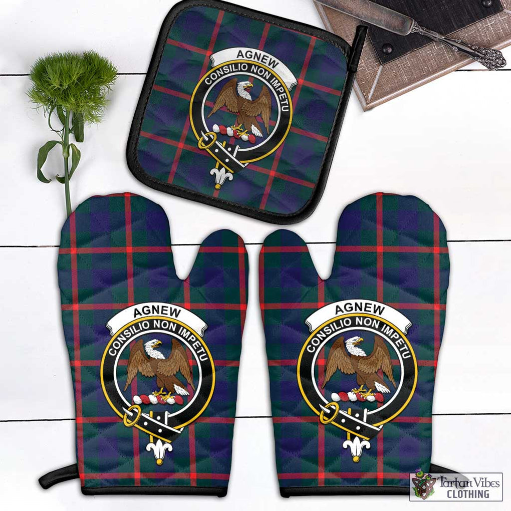 Agnew Tartan Combo Oven Mitt & Pot-Holder with Family Crest Combo 1 Oven Mitt & 1 Pot-Holder Black - Tartan Vibes Clothing