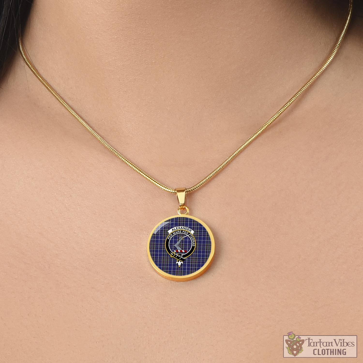 Tartan Vibes Clothing Alexander of Menstry Tartan Circle Necklace with Family Crest