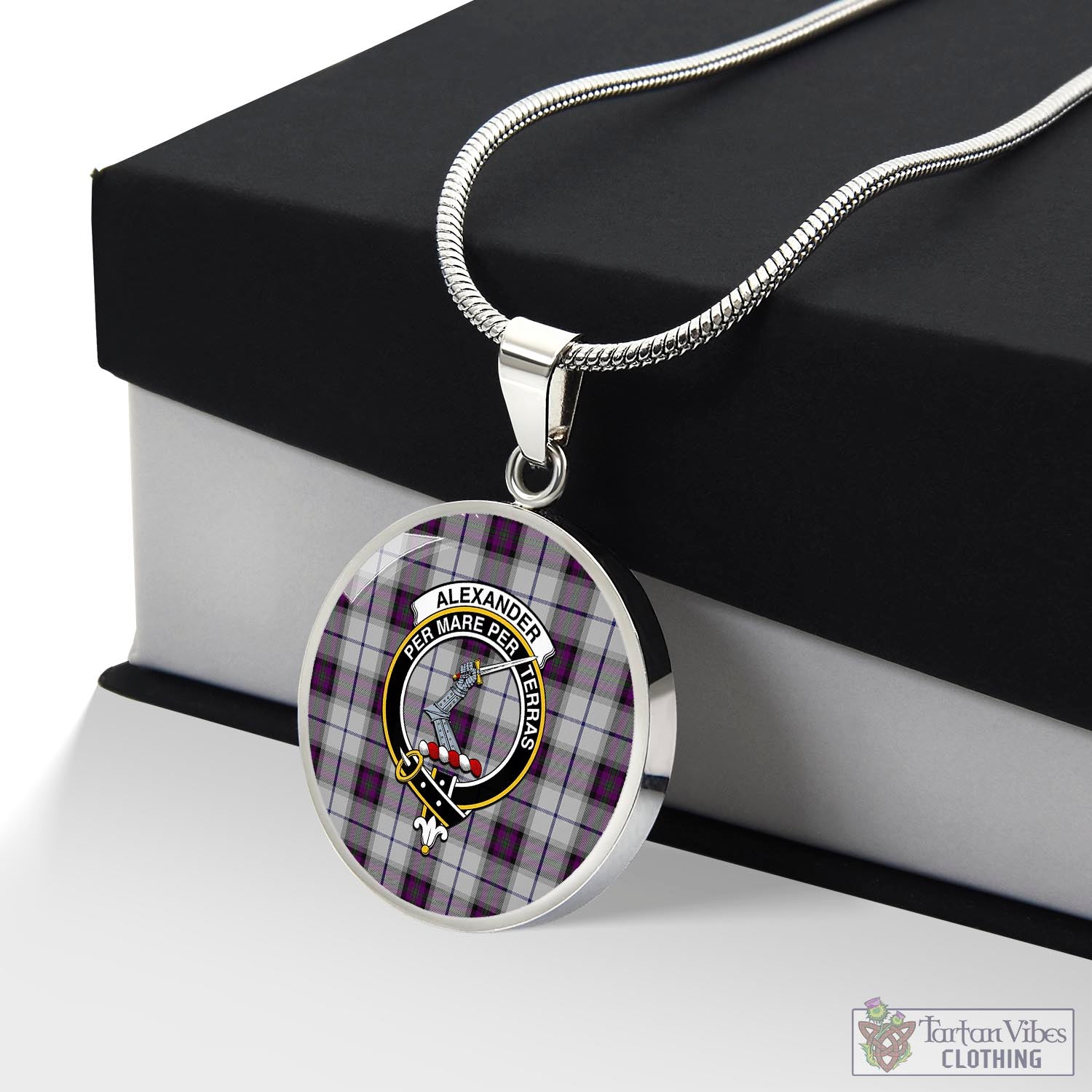 Tartan Vibes Clothing Alexander of Menstry Dress Tartan Circle Necklace with Family Crest