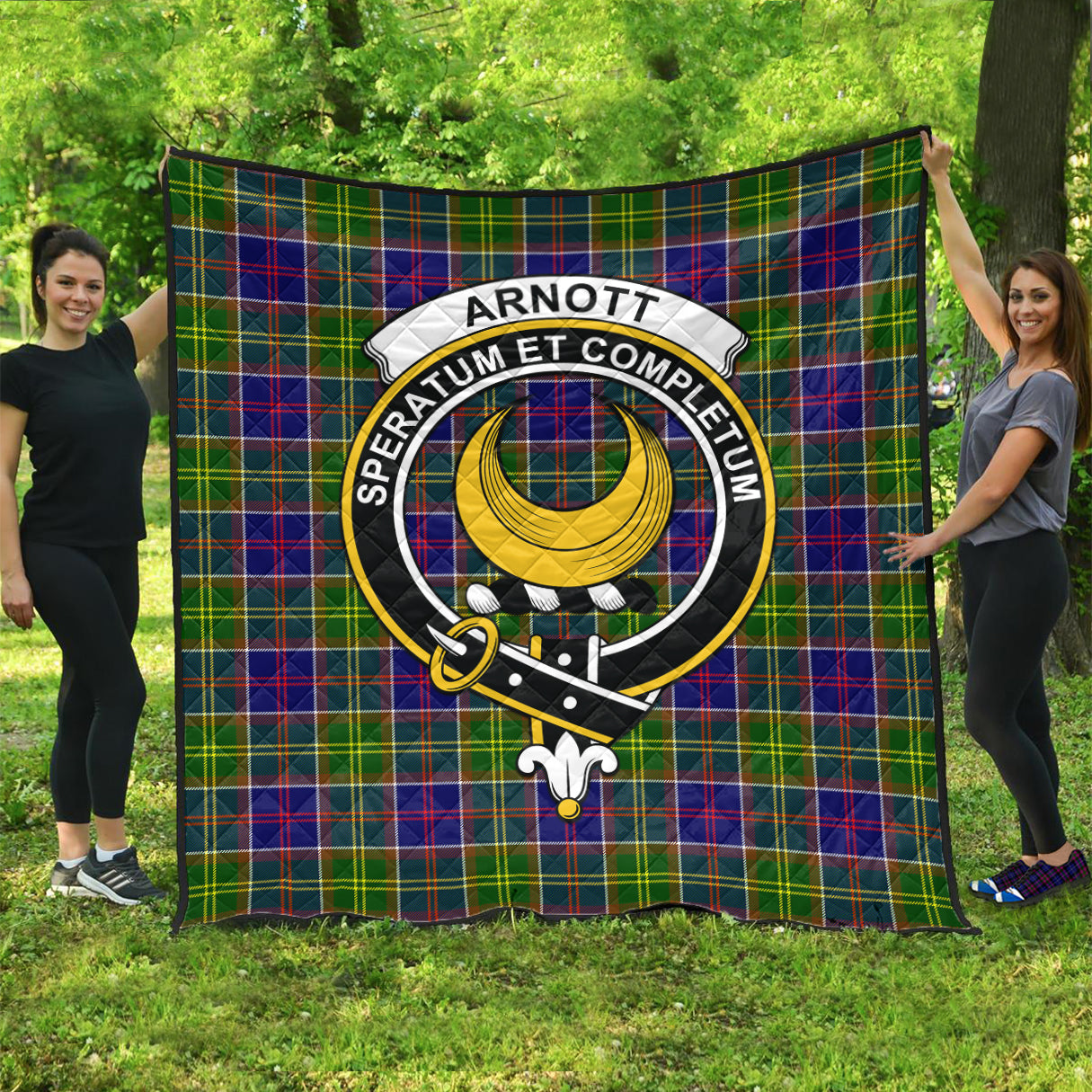 Arnott Tartan Quilt with Family Crest