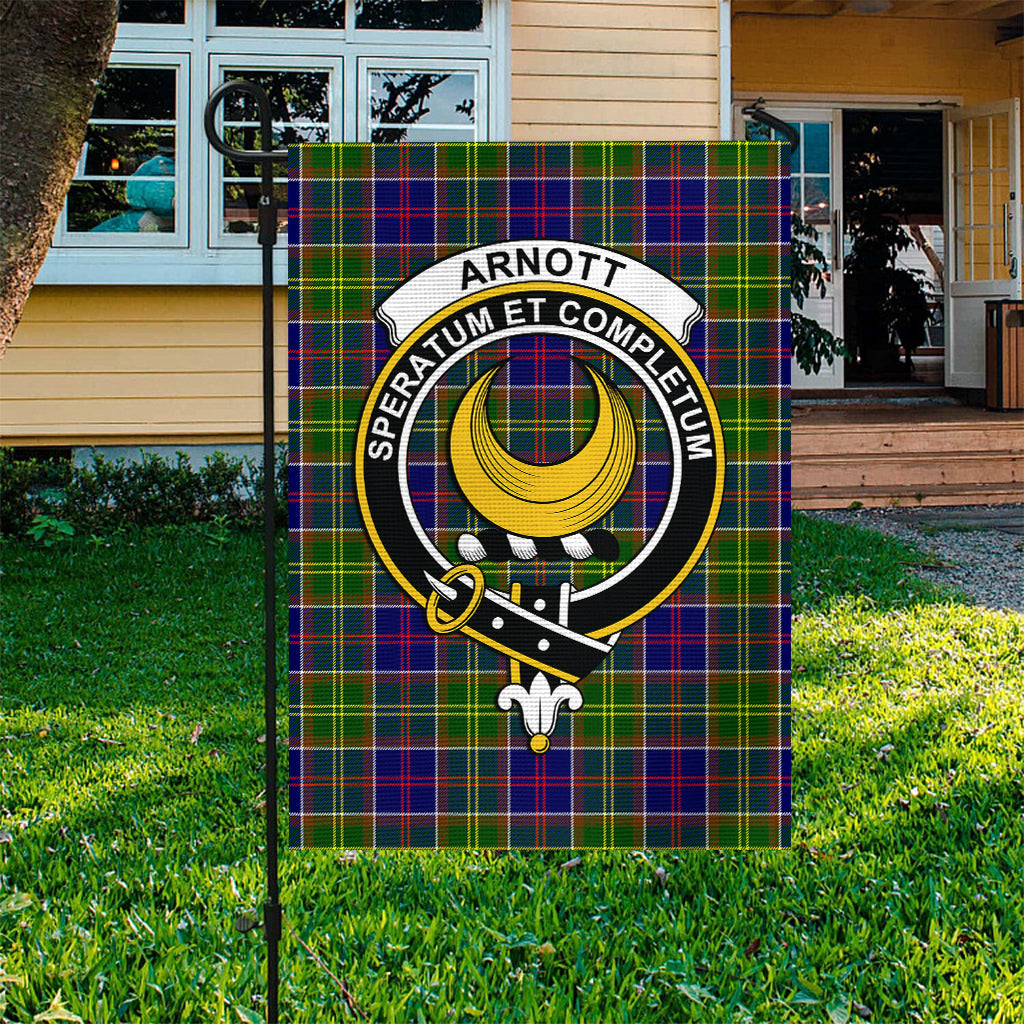 Arnott Tartan Flag with Family Crest - Tartan Vibes Clothing