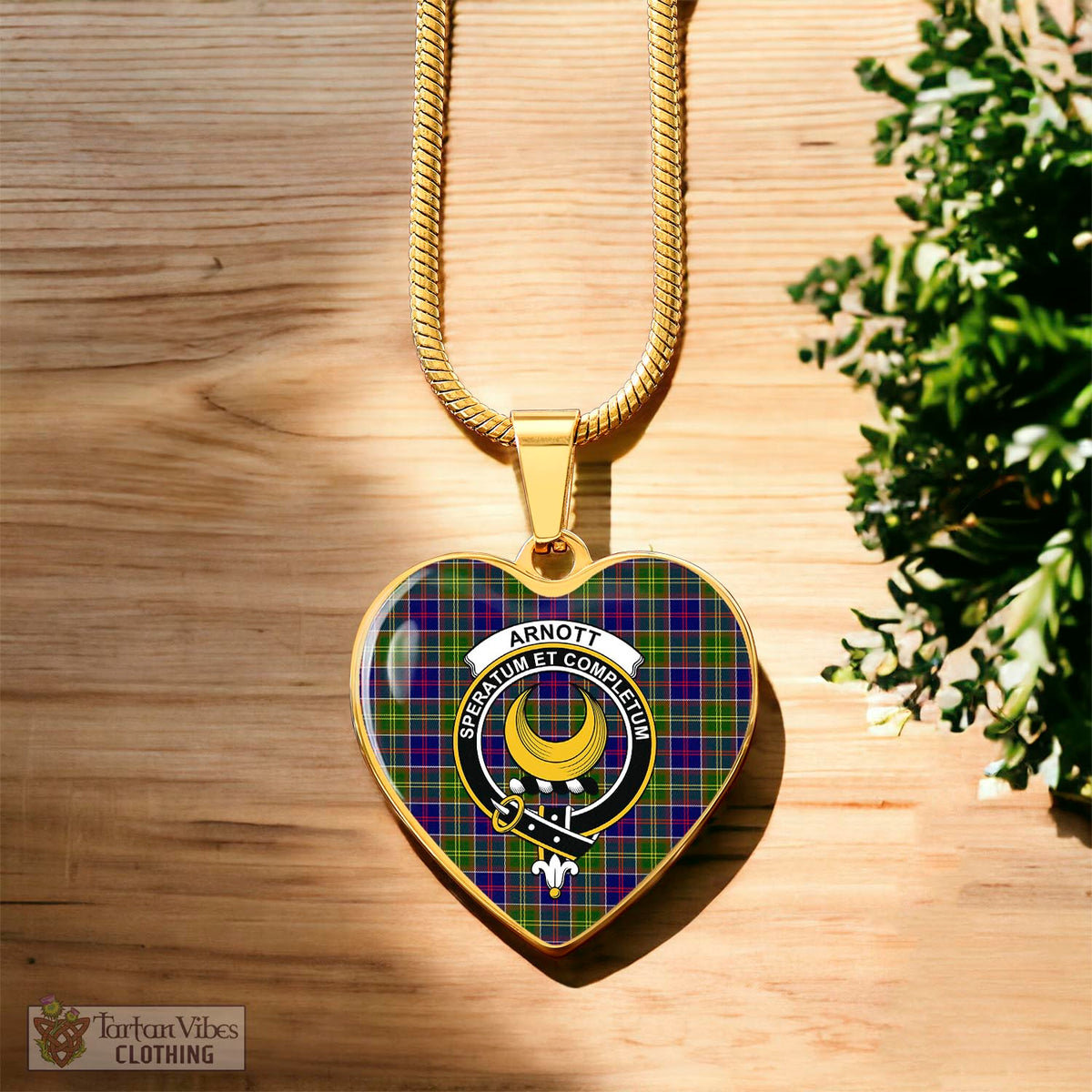 Arnott Tartan Heart Necklace with Family Crest Luxury Necklace (Gold) No - Tartan Vibes Clothing