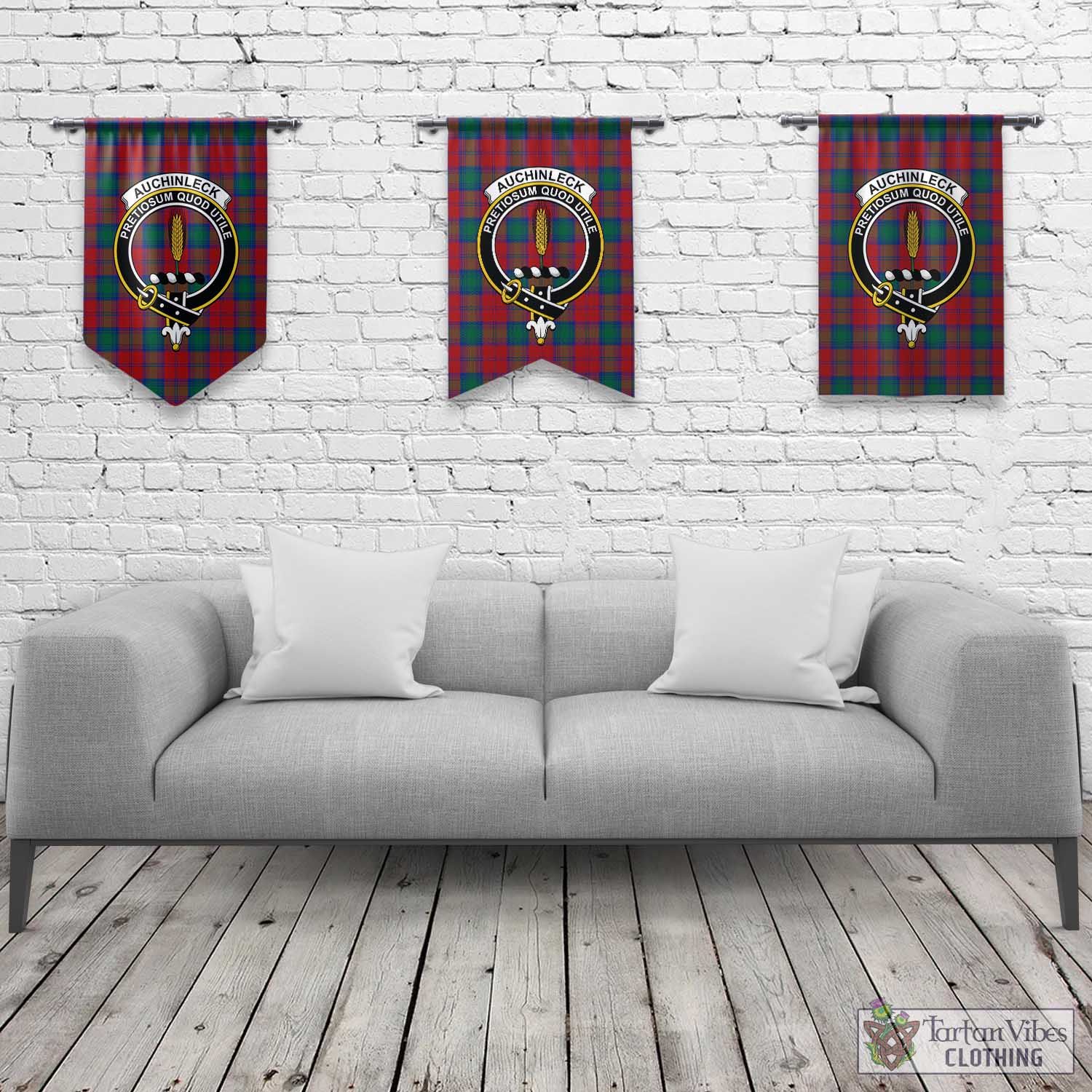 Tartan Vibes Clothing Auchinleck Tartan Gonfalon, Tartan Banner with Family Crest