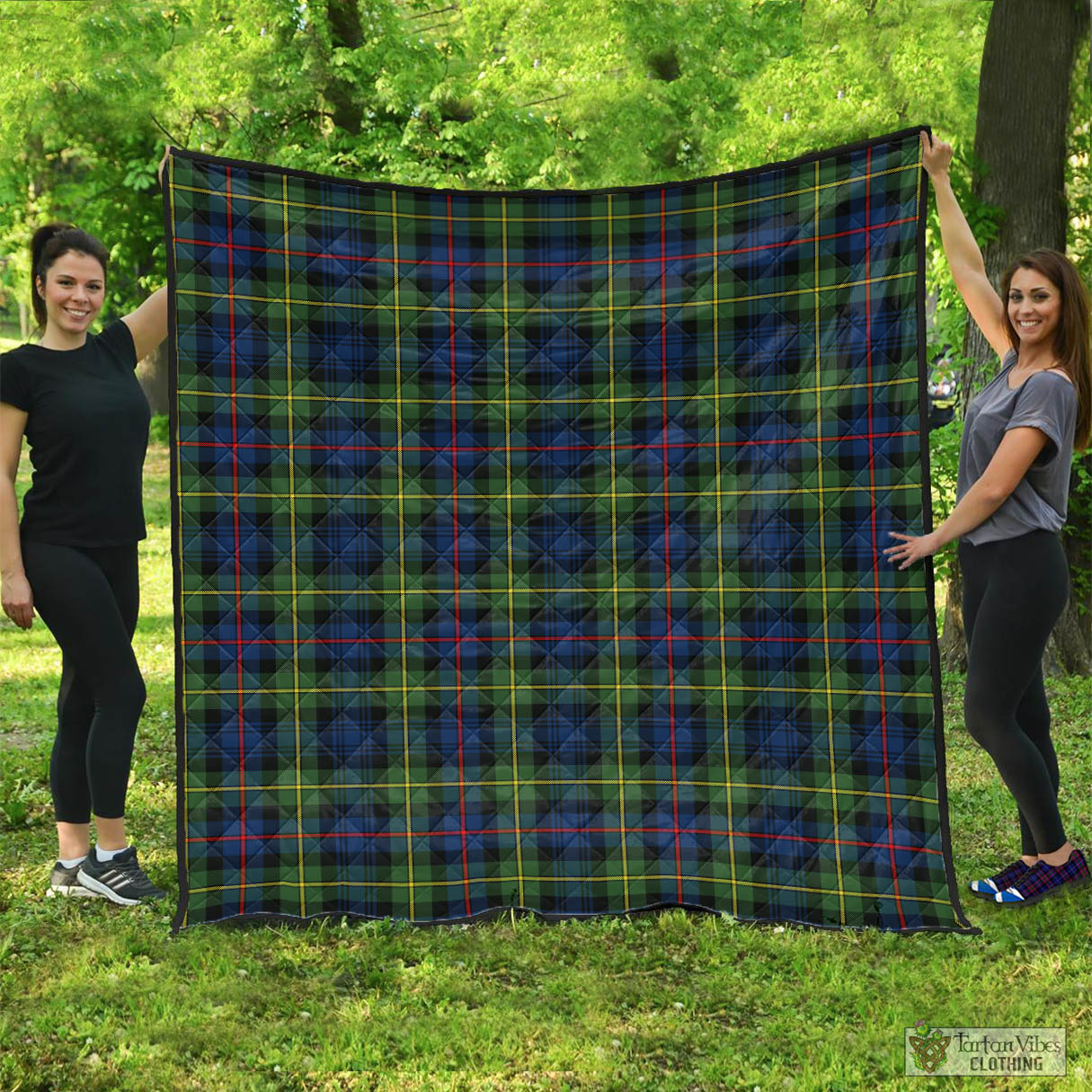 Baillie (Bailey) Tartan Quilt - Tartan Vibes Clothing
