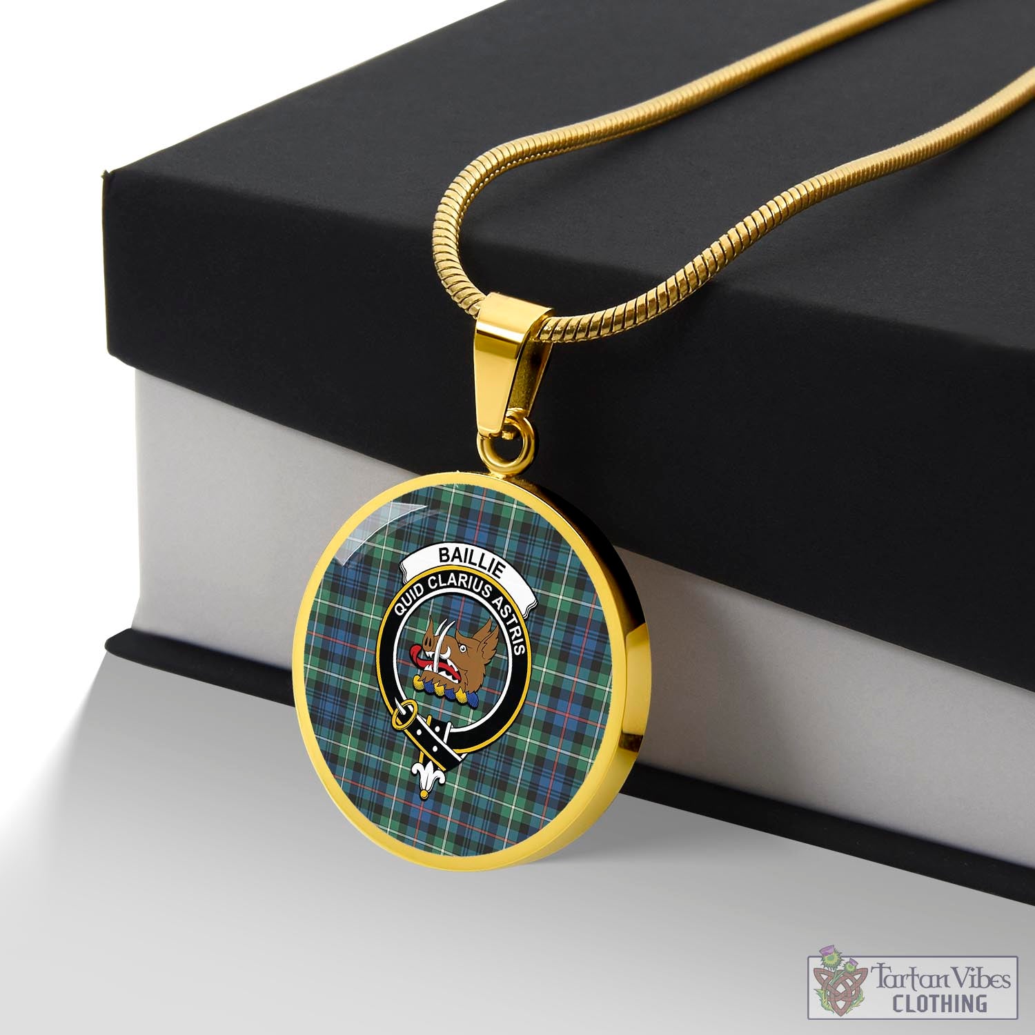 Tartan Vibes Clothing Baillie Ancient Tartan Circle Necklace with Family Crest