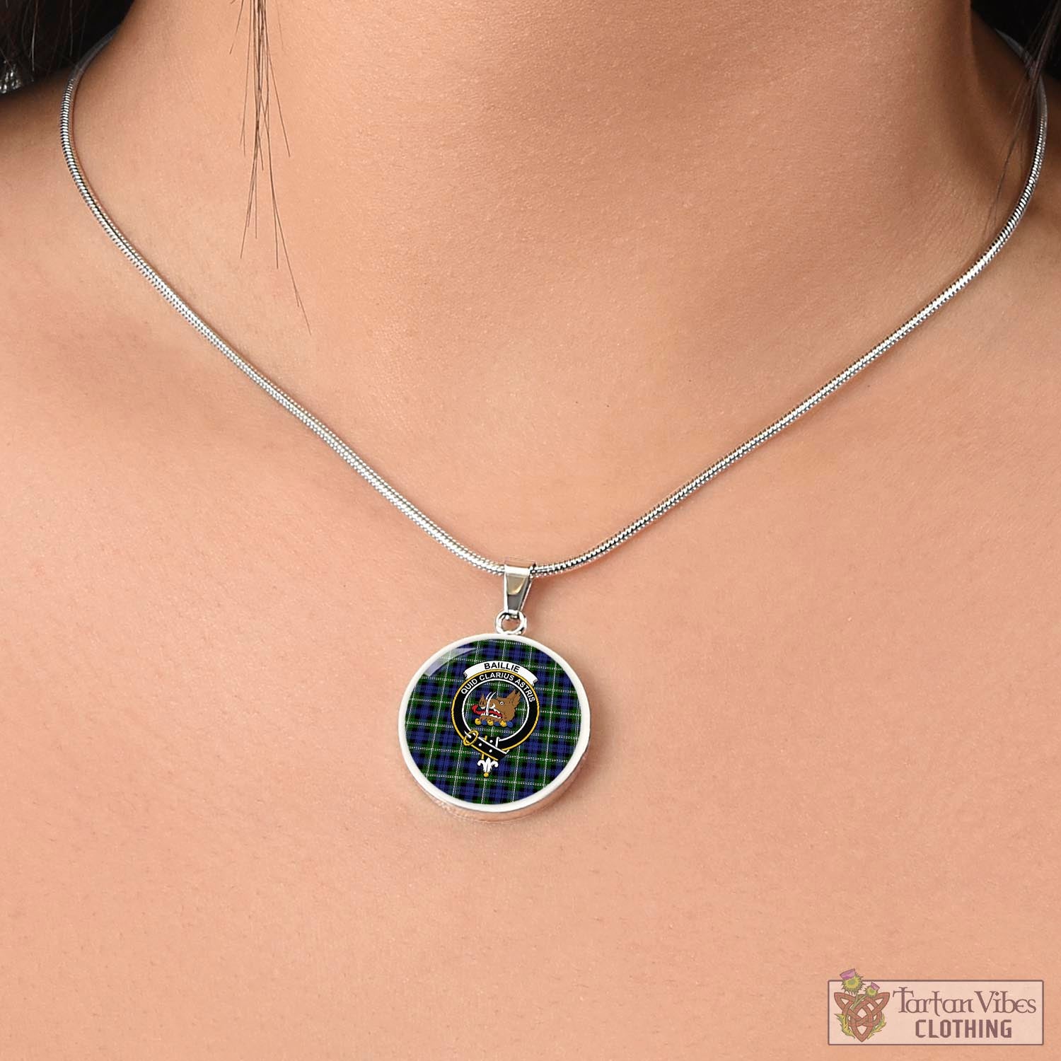 Tartan Vibes Clothing Baillie Modern Tartan Circle Necklace with Family Crest