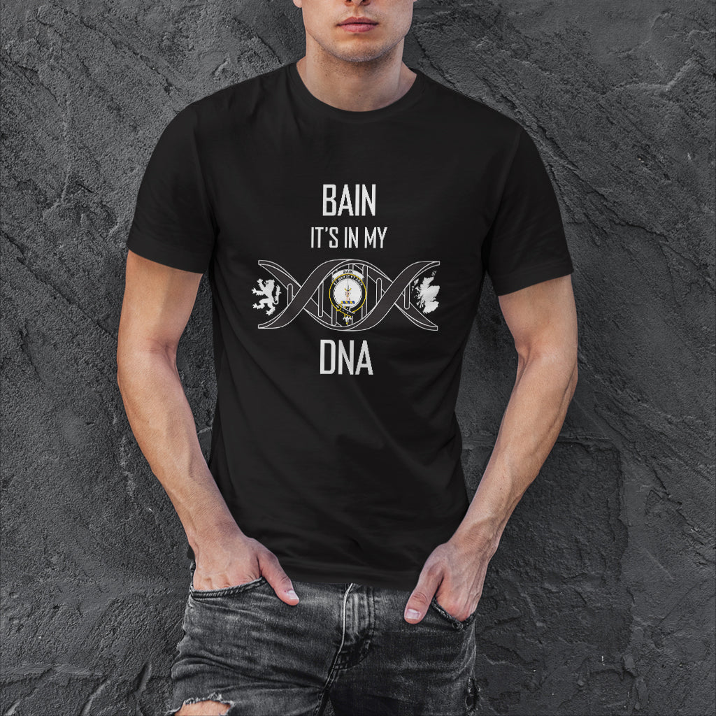 Bain Family Crest DNA In Me Mens T Shirt Black - Tartanvibesclothing