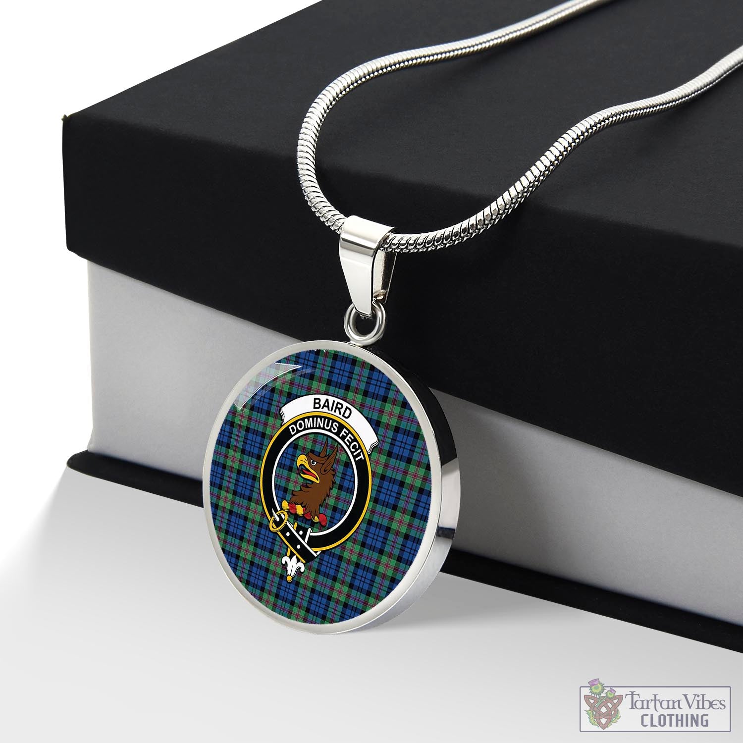 Tartan Vibes Clothing Baird Ancient Tartan Circle Necklace with Family Crest