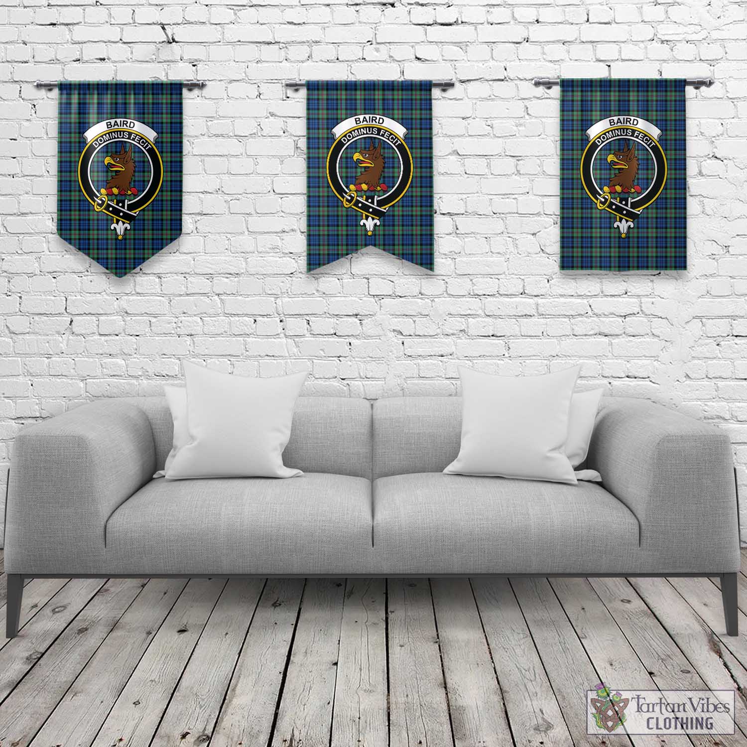 Tartan Vibes Clothing Baird Ancient Tartan Gonfalon, Tartan Banner with Family Crest