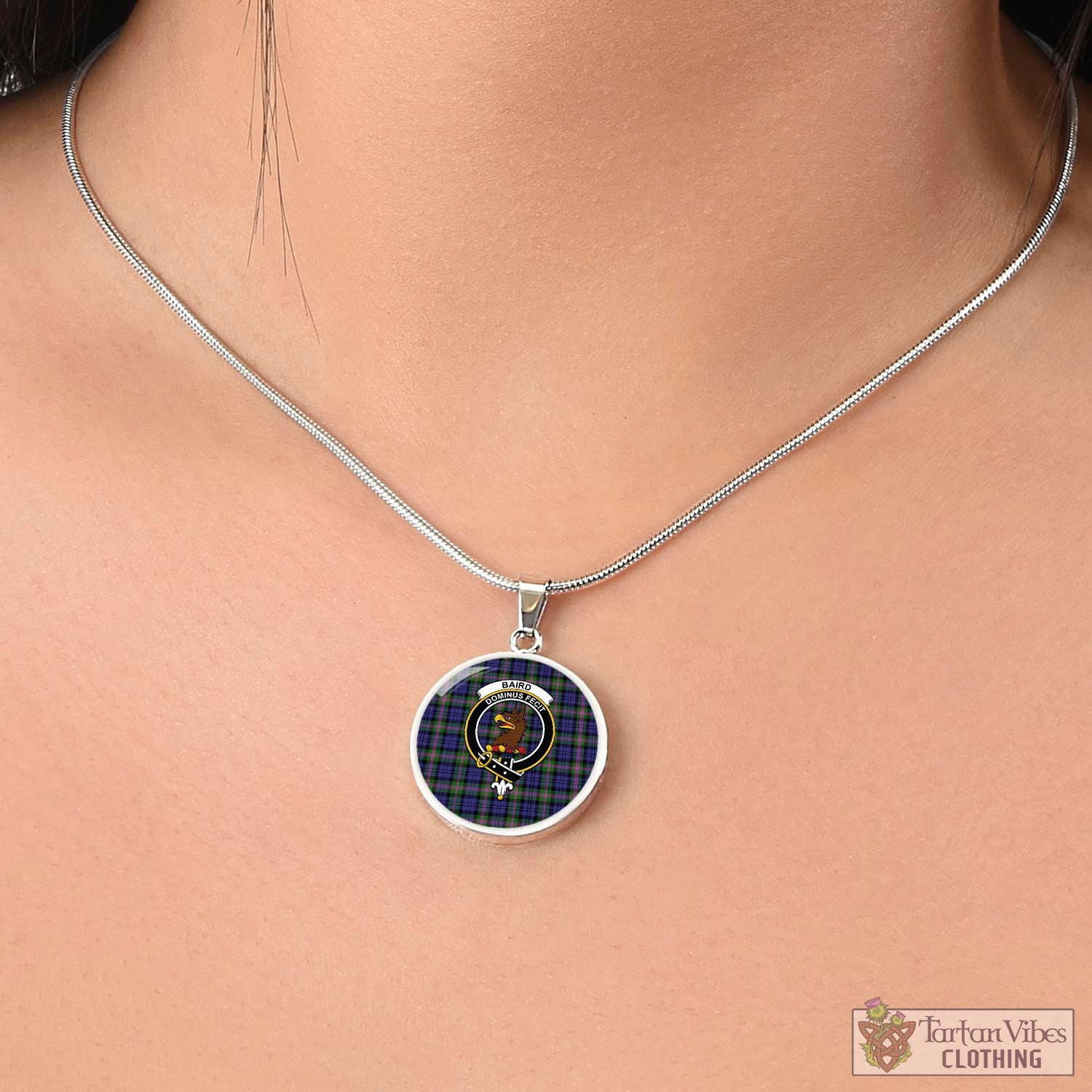 Tartan Vibes Clothing Baird Modern Tartan Circle Necklace with Family Crest