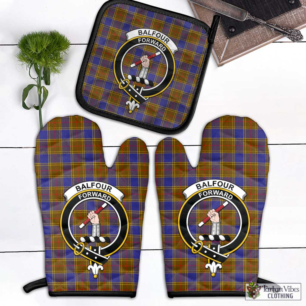 Balfour Tartan Combo Oven Mitt & Pot-Holder with Family Crest Combo 1 Oven Mitt & 1 Pot-Holder Black - Tartan Vibes Clothing