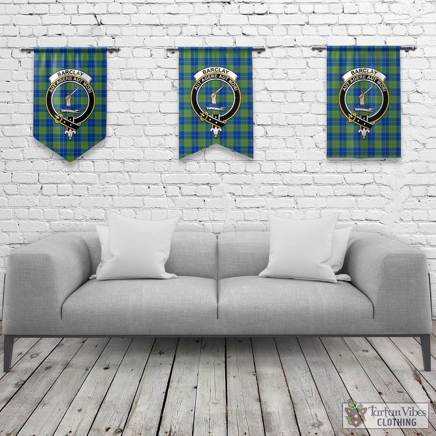 Tartan Vibes Clothing Barclay Hunting Ancient Tartan Gonfalon, Tartan Banner with Family Crest