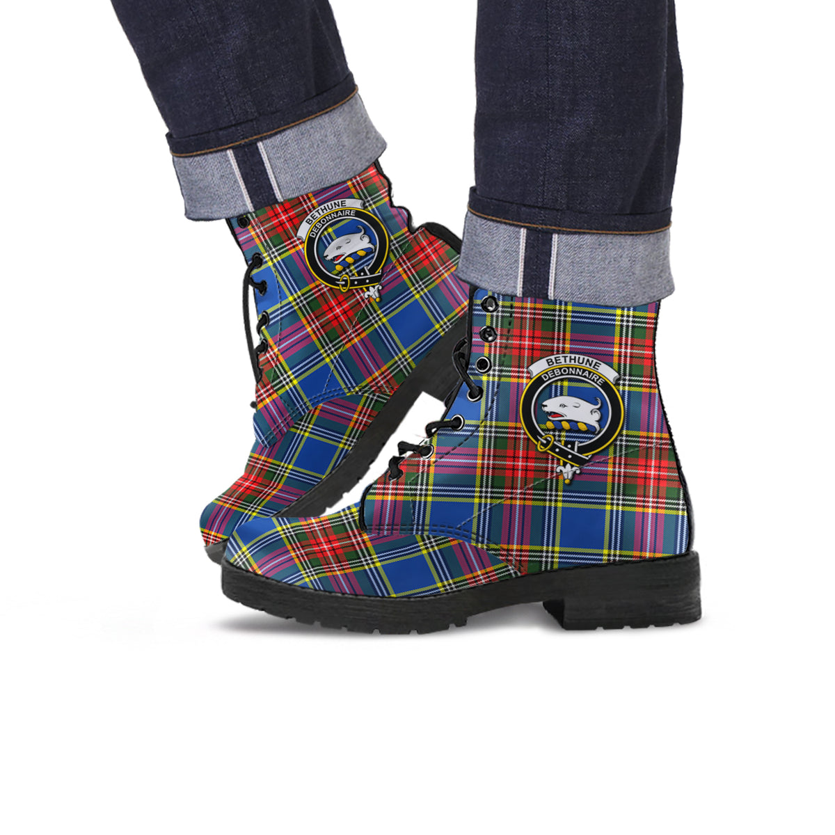 Bethune Tartan Leather Boots with Family Crest Men' Boots - Tartan Vibes Clothing