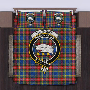 Bethune Tartan Quilt Bed Set with Family Crest