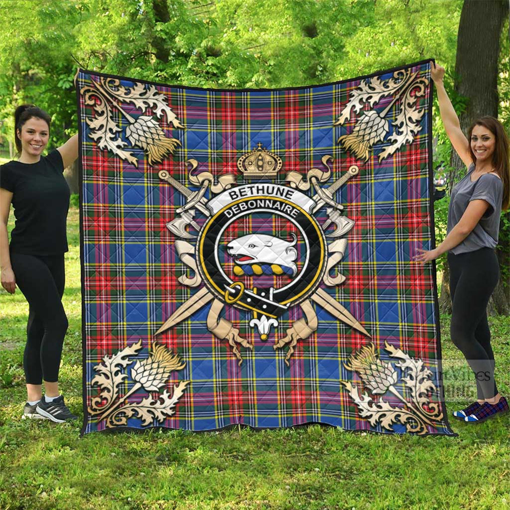 Tartan Vibes Clothing Bethune Tartan Quilt with Family Crest and Scottish Golden Courage Shield