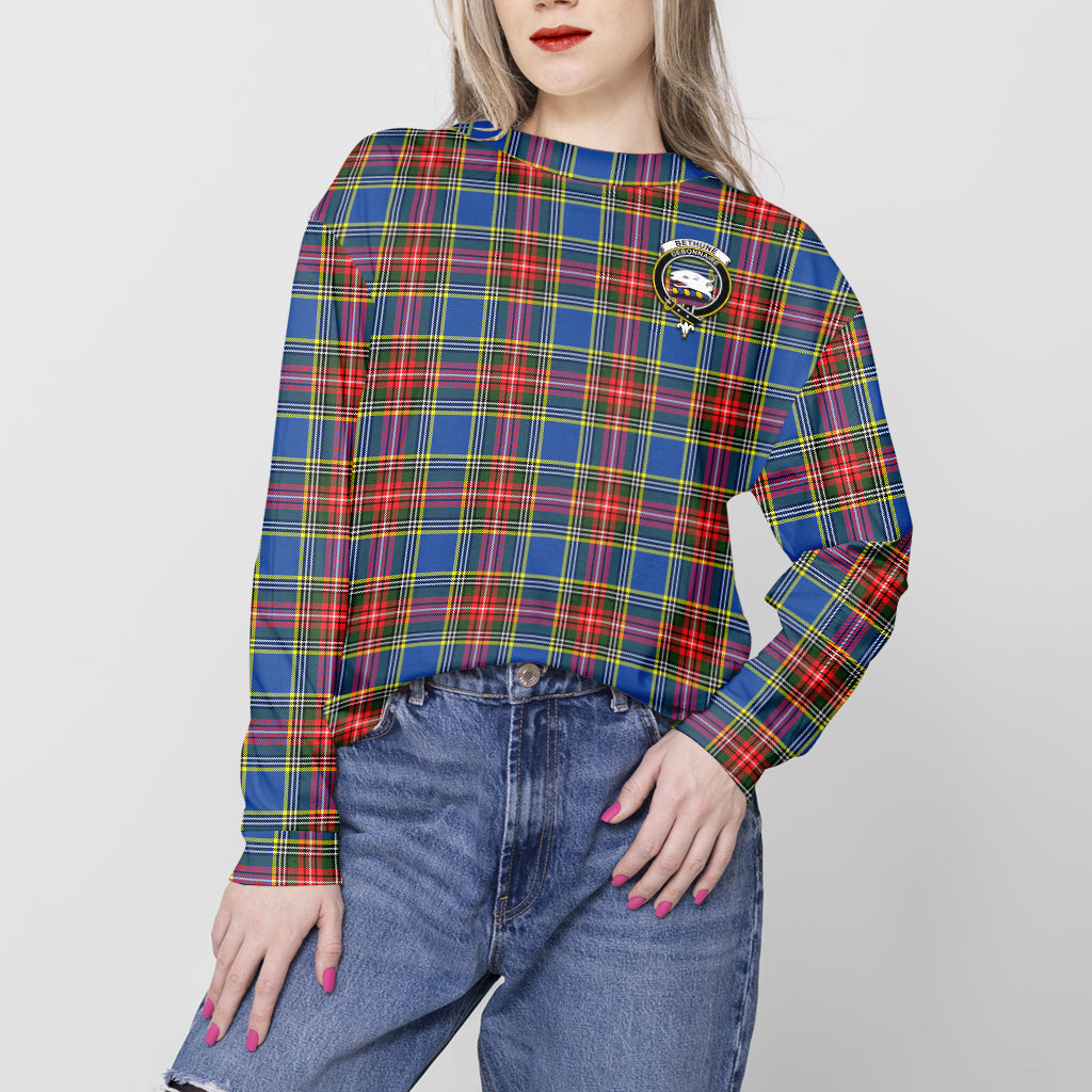 Bethune Tartan Sweatshirt with Family Crest - Tartan Vibes Clothing