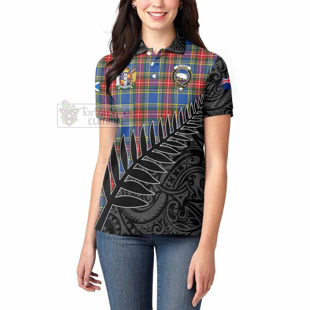 Tartan Vibes Clothing Bethune Crest Tartan Women's Polo Shirt with New Zealand Silver Fern Half Style