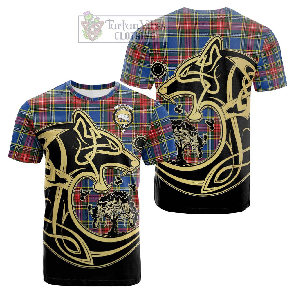 Tartan Vibes Clothing Bethune Tartan Cotton T-shirt with Family Crest Celtic Wolf Style