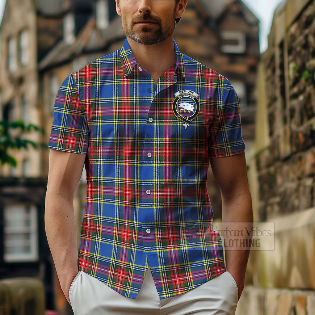 Tartan Vibes Clothing Bethune Tartan Short Sleeve Button Shirt with Family Crest Celtic Skull Style