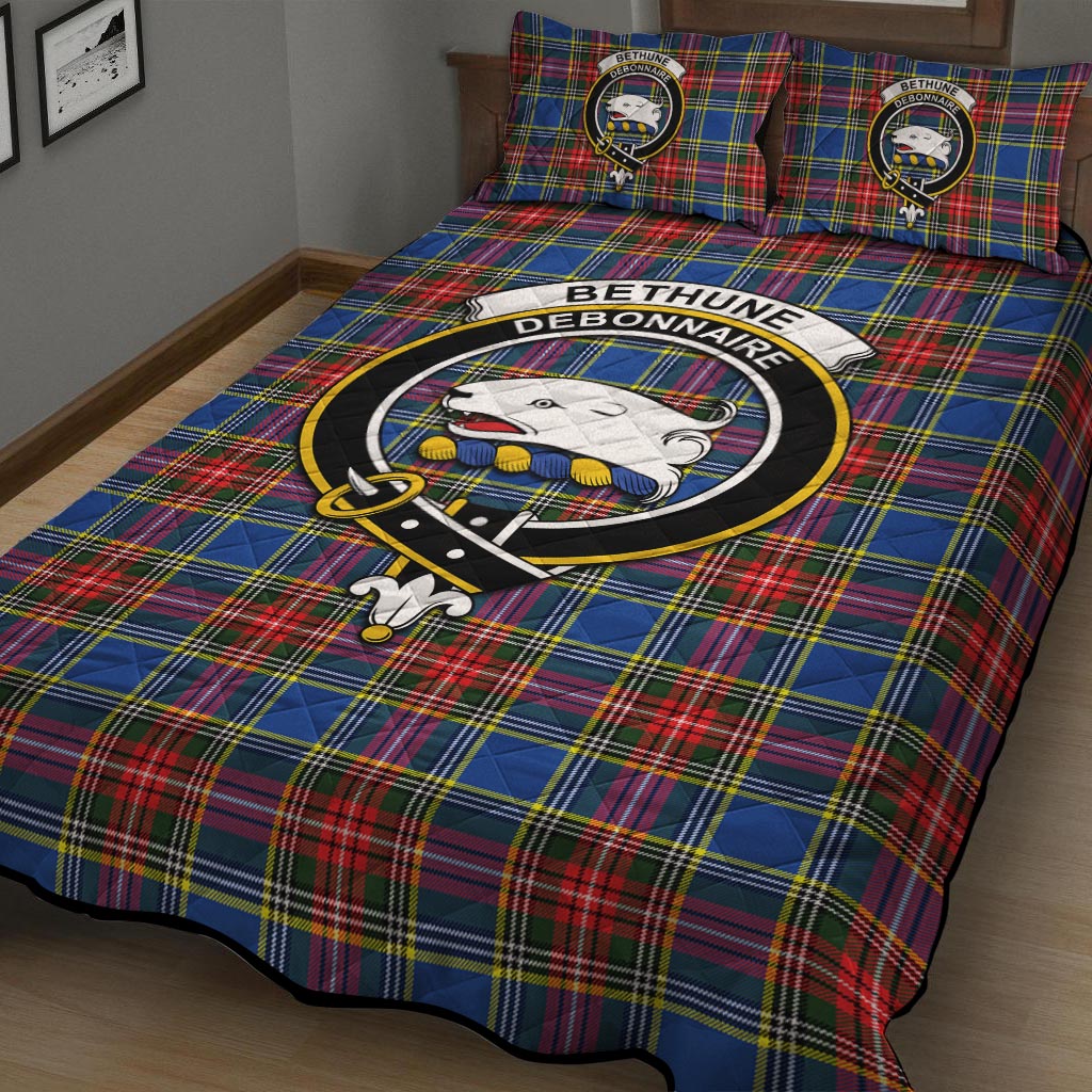 Bethune Tartan Quilt Bed Set with Family Crest - Tartan Vibes Clothing