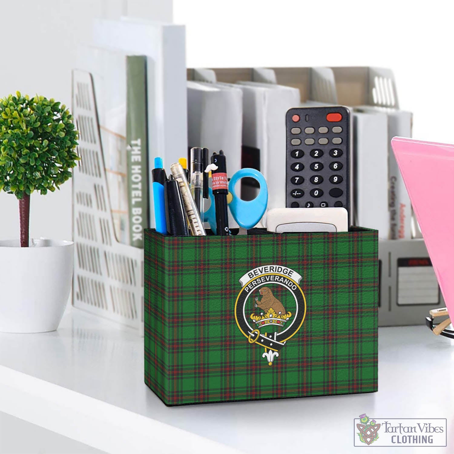 Tartan Vibes Clothing Beveridge Tartan Pen Holder with Family Crest