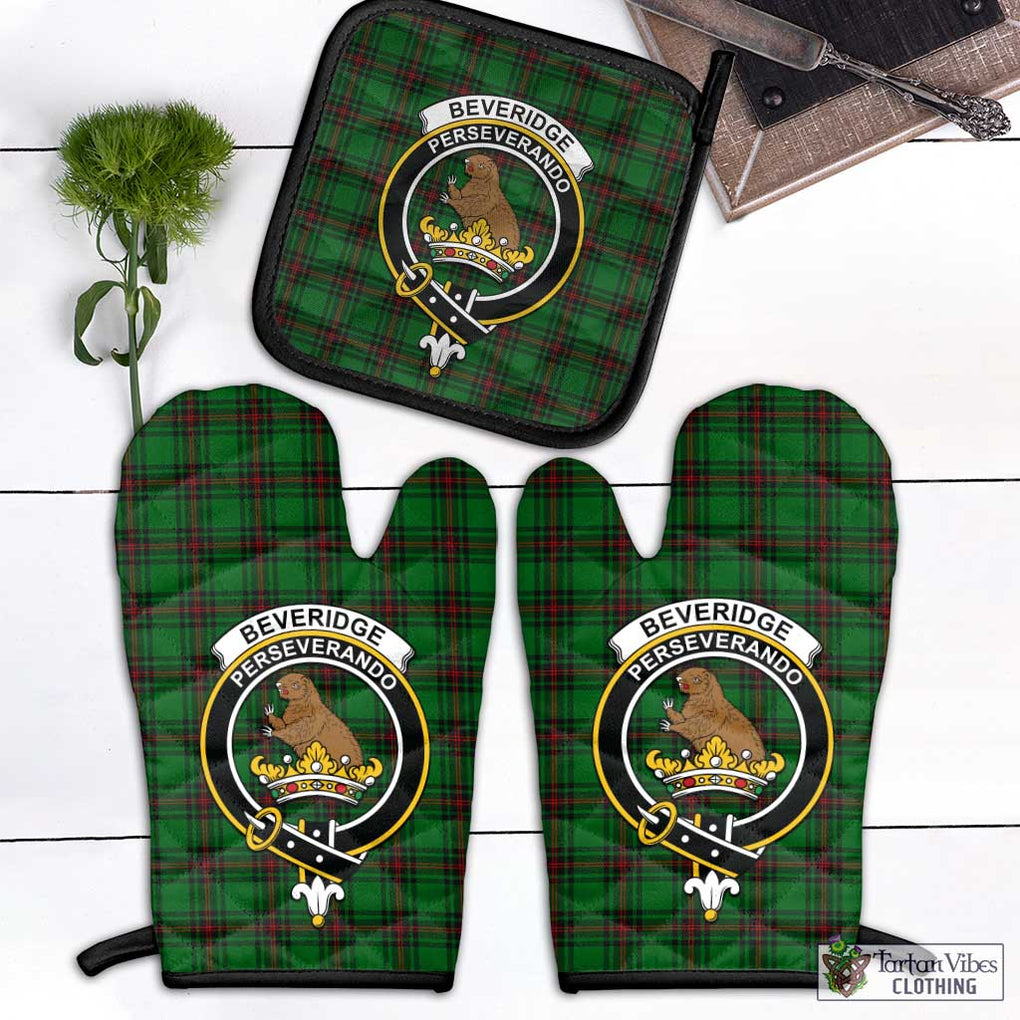 Beveridge Tartan Combo Oven Mitt & Pot-Holder with Family Crest Combo 1 Oven Mitt & 1 Pot-Holder Black - Tartan Vibes Clothing