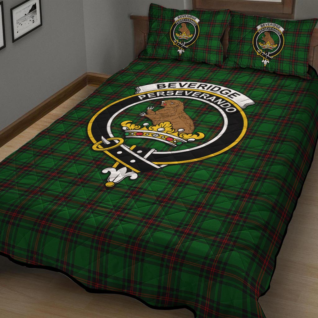 Beveridge Tartan Quilt Bed Set with Family Crest - Tartan Vibes Clothing