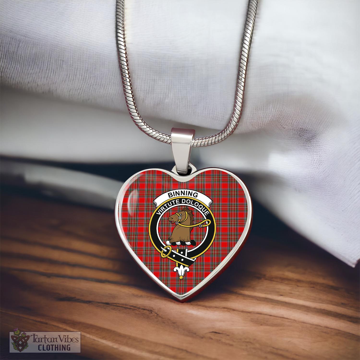 Tartan Vibes Clothing Binning Tartan Heart Necklace with Family Crest