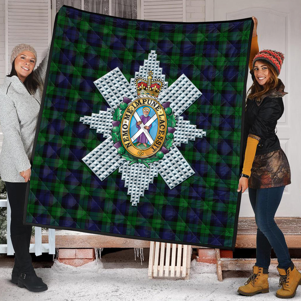 Black Watch Tartan Quilt with Family Crest - Tartanvibesclothing