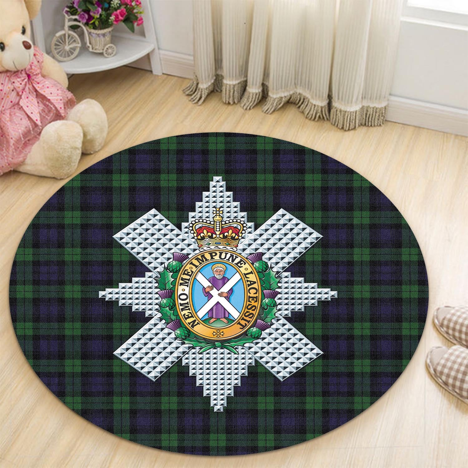 Black Watch Tartan Round Rug with Family Crest - Tartanvibesclothing