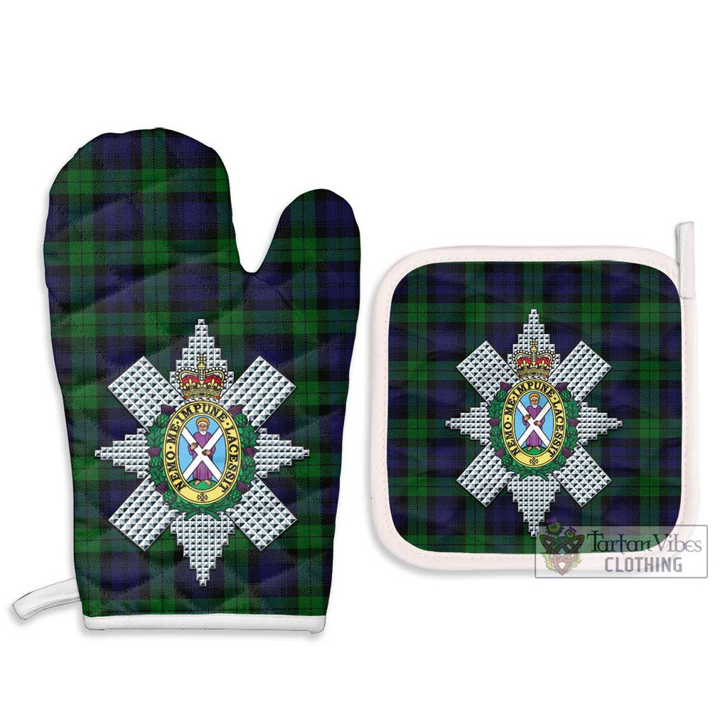 Black Watch Tartan Combo Oven Mitt & Pot-Holder with Family Crest Combo 1 Oven Mitt & 2 Pot-Holder White - Tartan Vibes Clothing