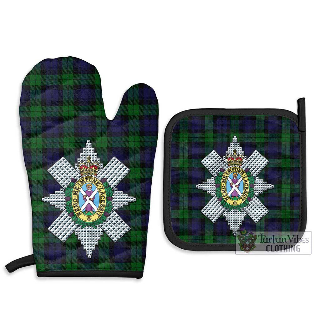 Black Watch Tartan Combo Oven Mitt & Pot-Holder with Family Crest Combo 1 Oven Mitt & 2 Pot-Holder Black - Tartan Vibes Clothing