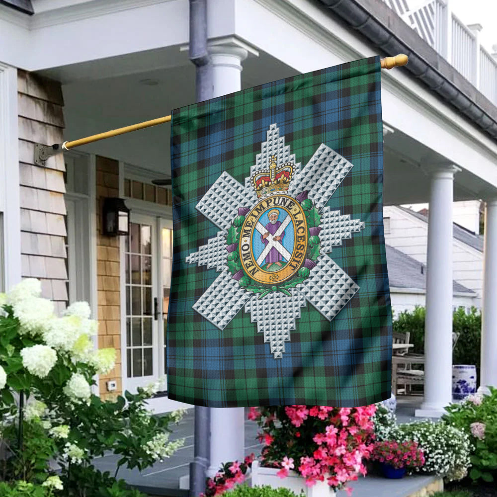 Black Watch Ancient Tartan Flag with Family Crest - Tartan Vibes Clothing