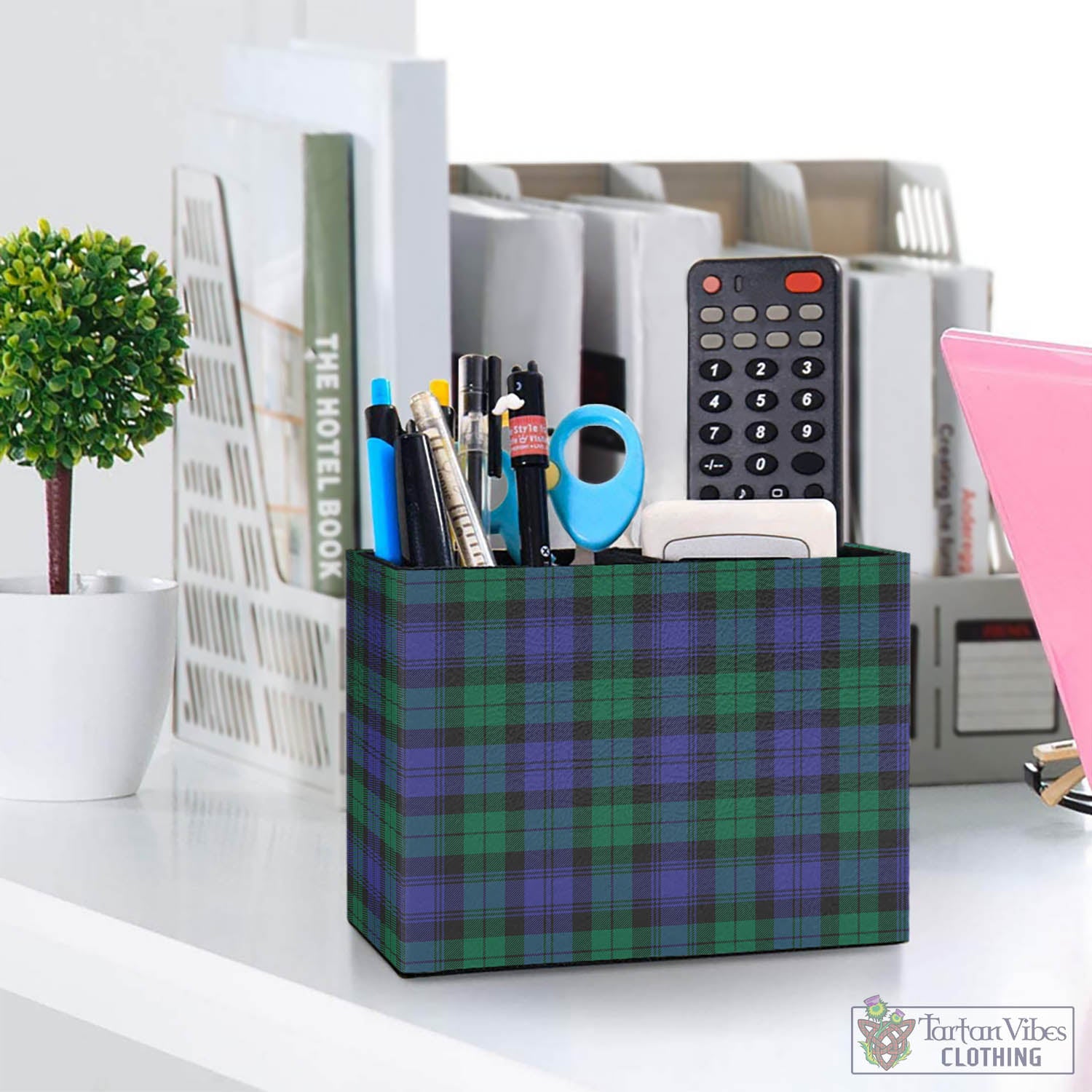 Tartan Vibes Clothing Black Watch Modern Tartan Pen Holder