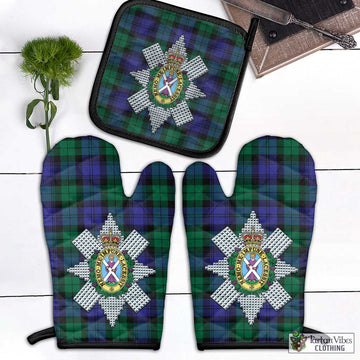 Black Watch Modern Tartan Combo Oven Mitt & Pot-Holder with Family Crest