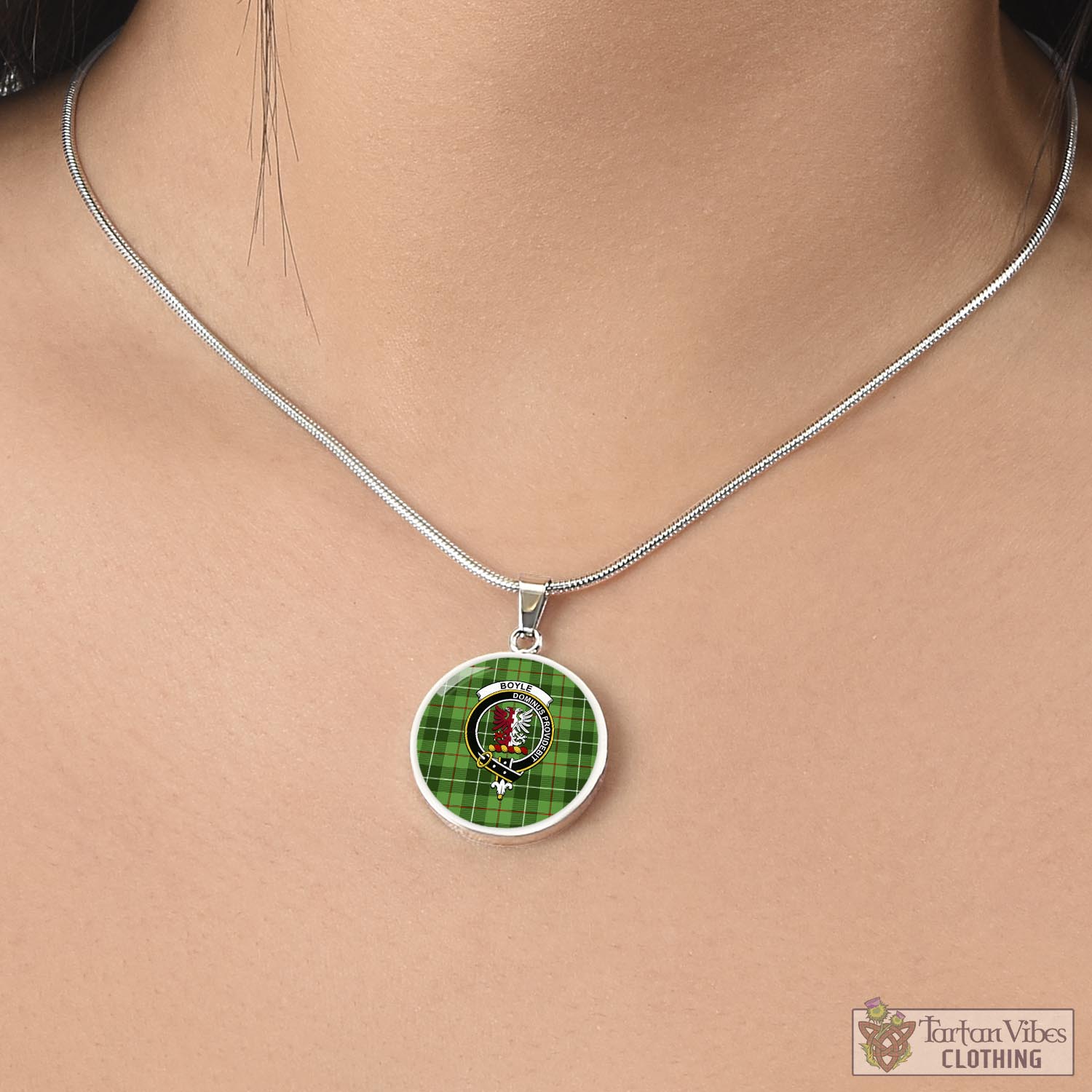 Boyle Tartan Circle Necklace with Family Crest - Tartan Vibes Clothing