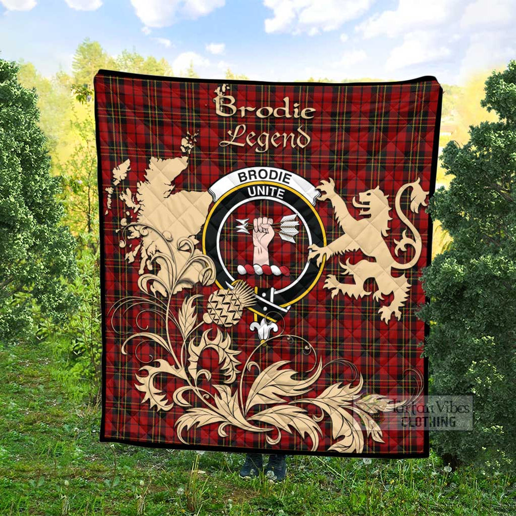 Tartan Vibes Clothing Brodie Tartan Quilt with Family Crest and Scottish Symbol Style