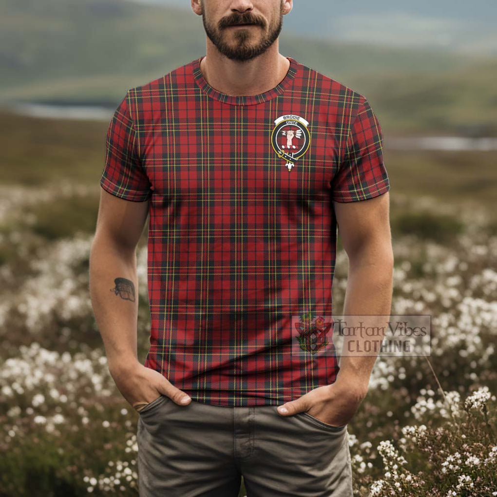 Tartan Vibes Clothing Brodie Tartan T-Shirt with Family Crest and Bearded Skull Holding Bottles of Whiskey