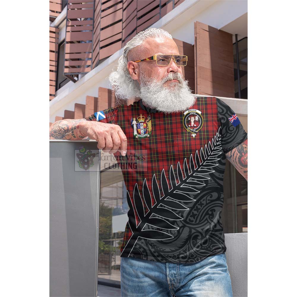 Tartan Vibes Clothing Brodie Crest Tartan Cotton T-shirt with New Zealand Silver Fern Half Style