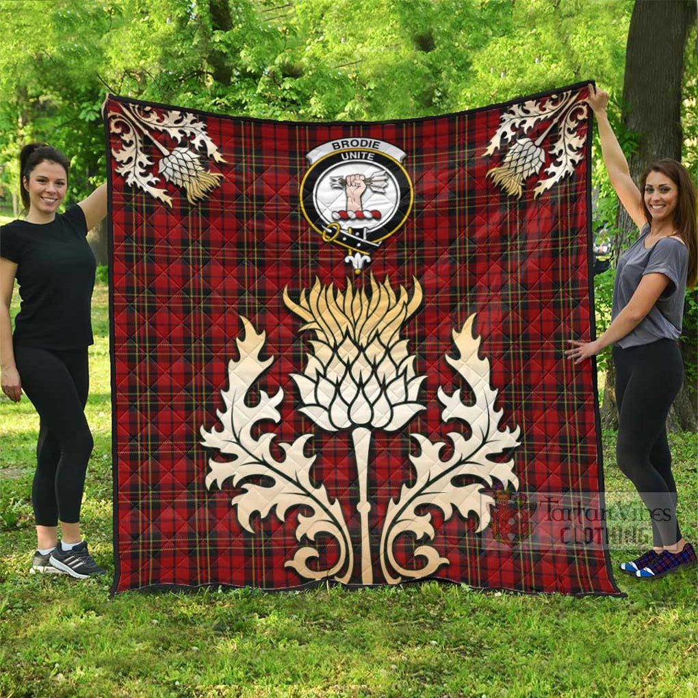 Tartan Vibes Clothing Brodie Tartan Quilt with Family Crest and Golden Thistle Style