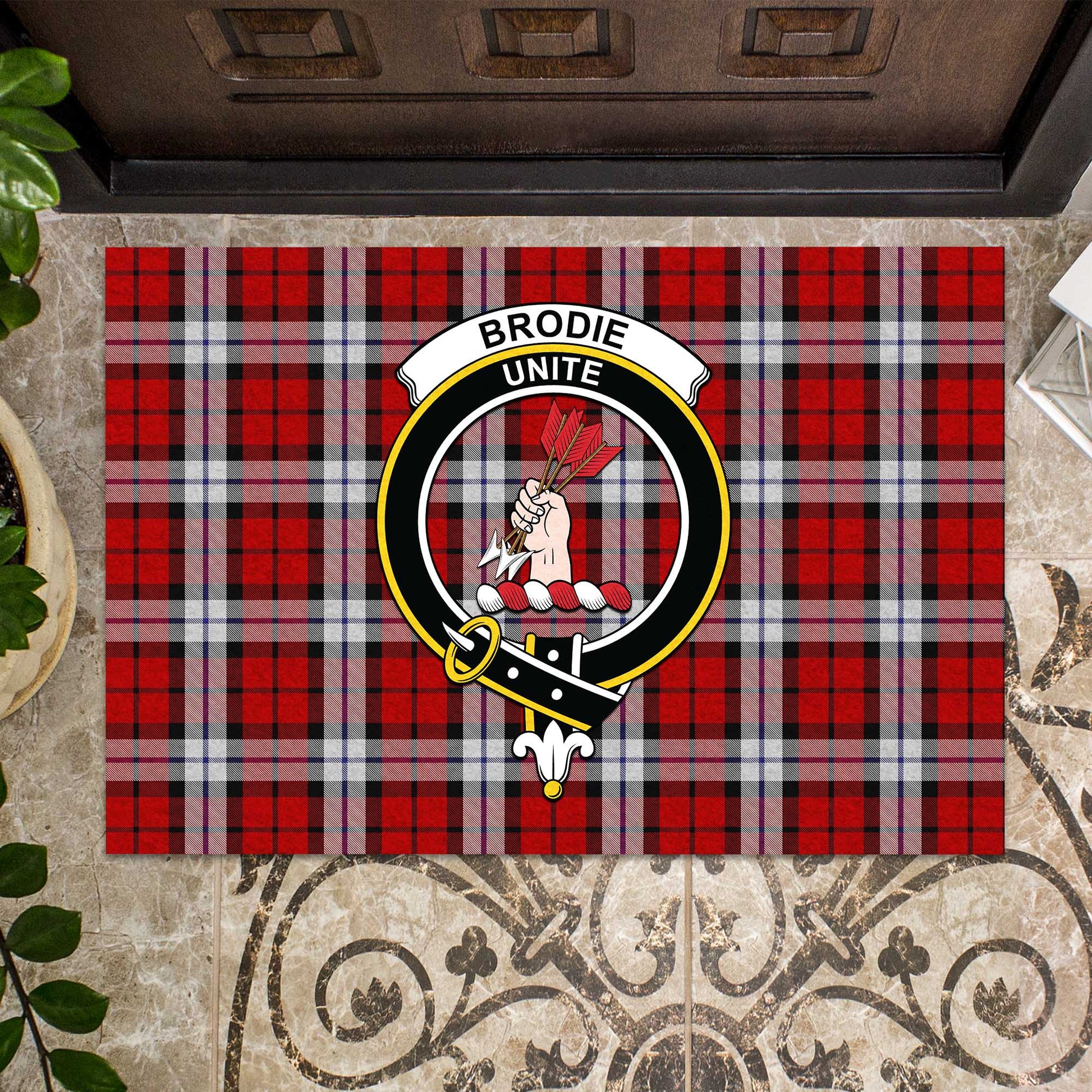 Brodie Dress Tartan Door Mat with Family Crest - Tartanvibesclothing