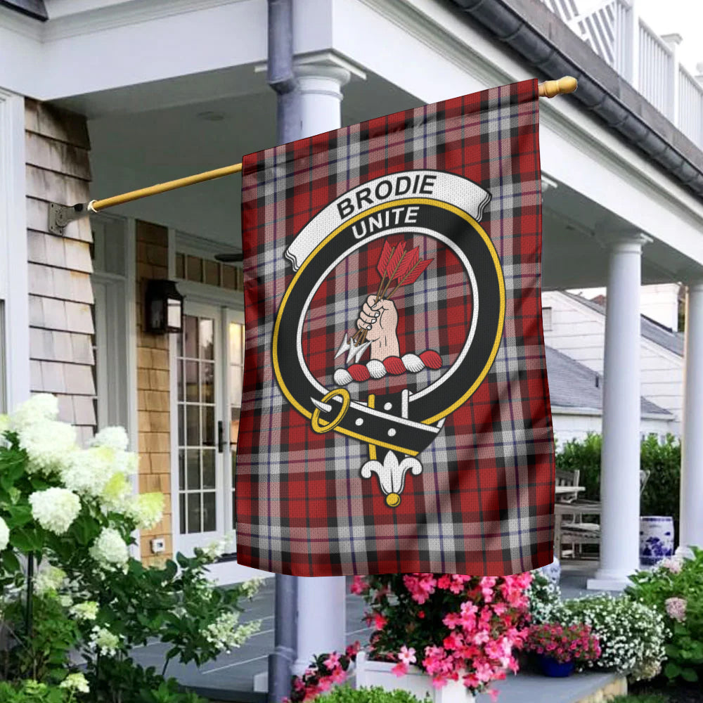 Brodie Dress Tartan Flag with Family Crest - Tartanvibesclothing