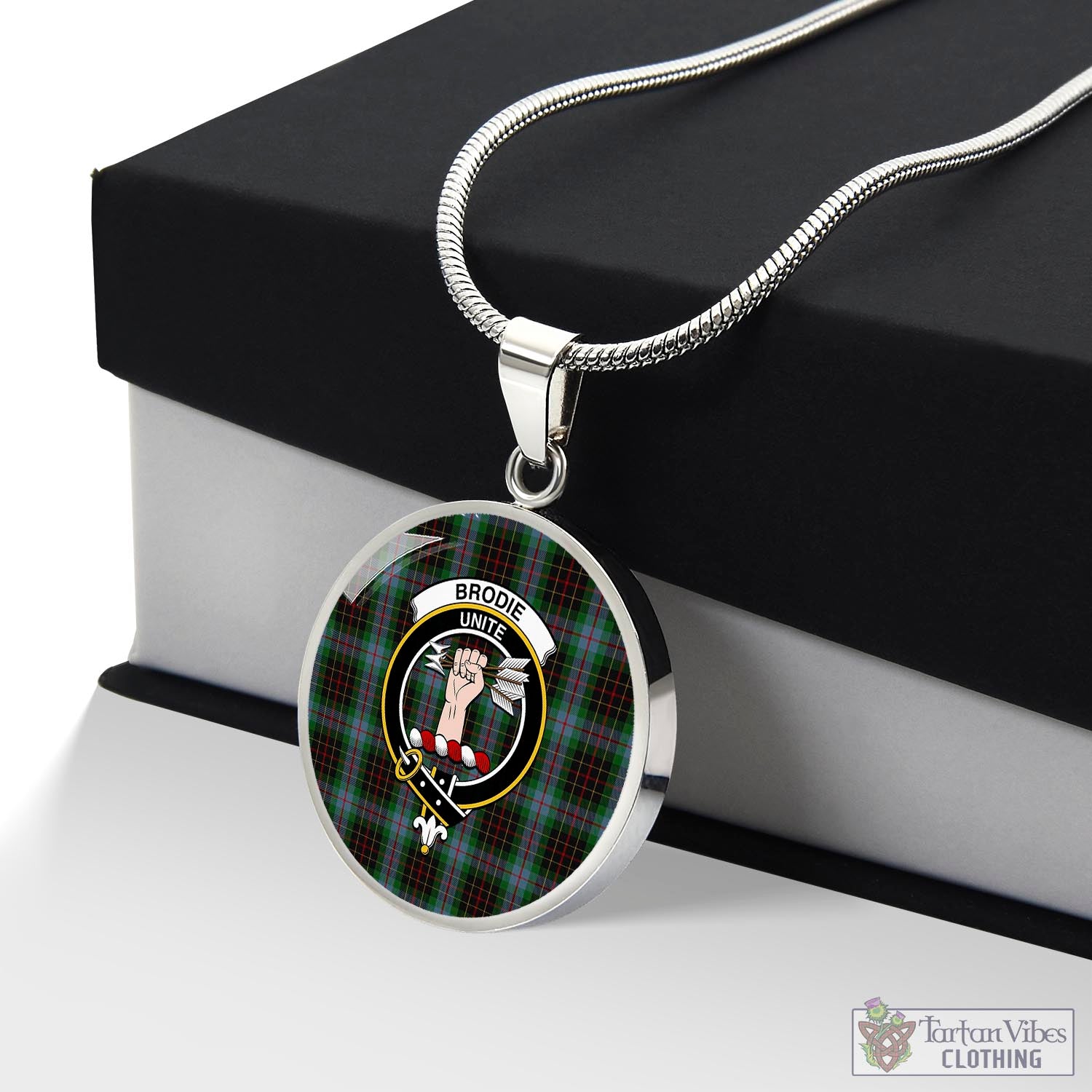 Tartan Vibes Clothing Brodie Hunting Tartan Circle Necklace with Family Crest