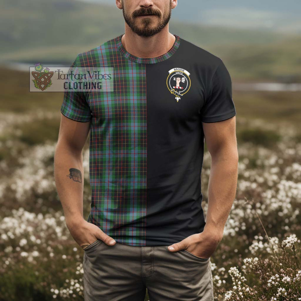 Brodie Hunting Tartan T-Shirt with Family Crest and Half Of Me Style - Tartanvibesclothing Shop