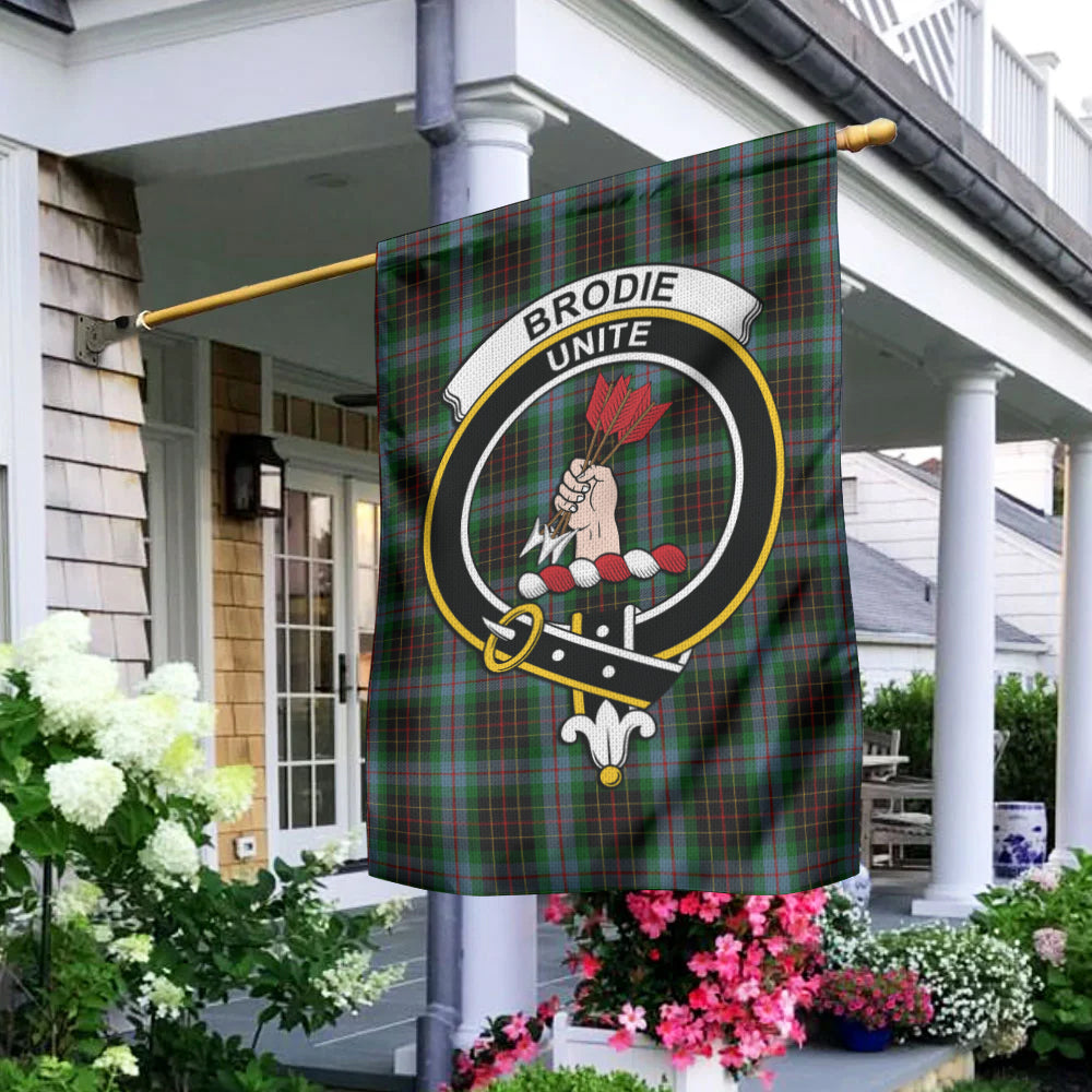 Brodie Hunting Tartan Flag with Family Crest - Tartan Vibes Clothing