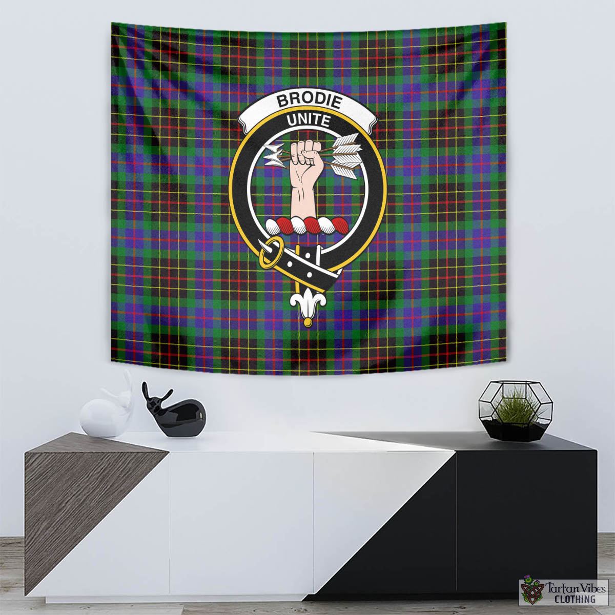 Tartan Vibes Clothing Brodie Hunting Modern Tartan Tapestry Wall Hanging and Home Decor for Room with Family Crest