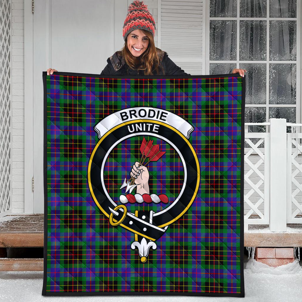 Brodie Hunting Modern Tartan Quilt with Family Crest - Tartanvibesclothing