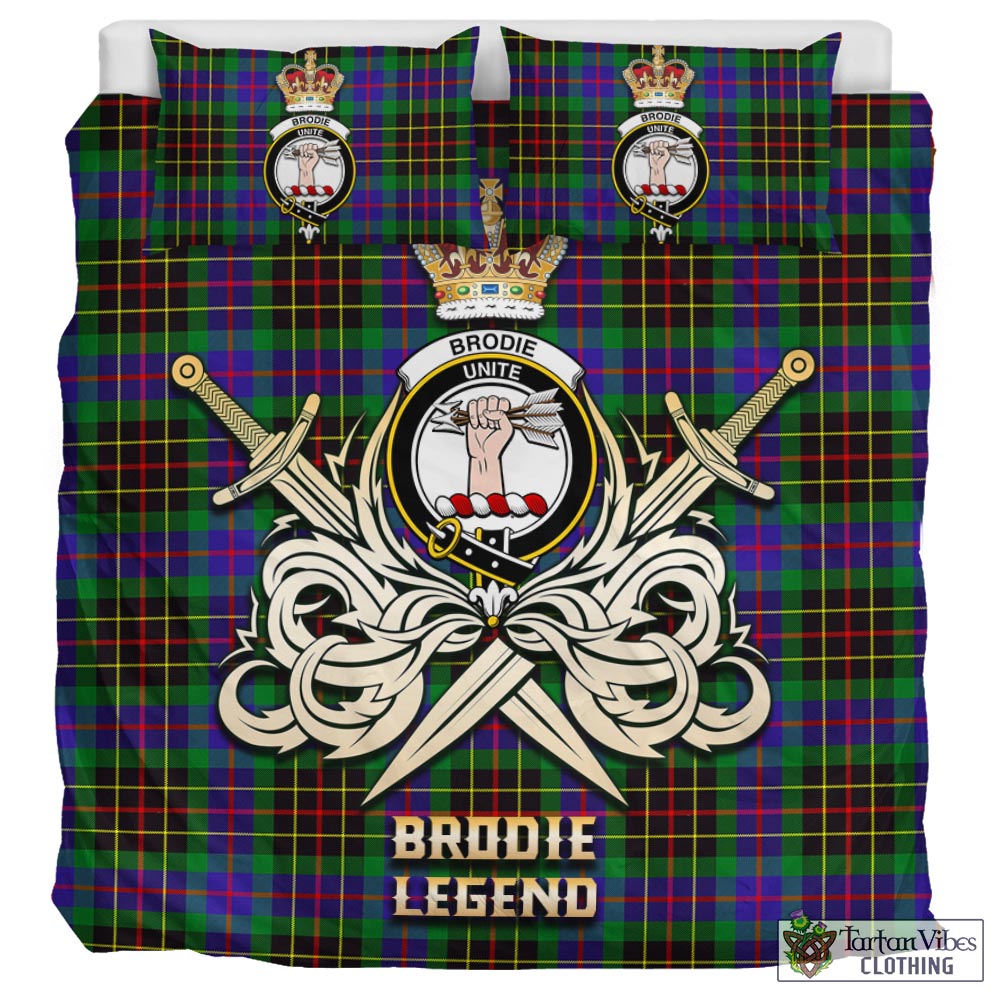 Tartan Vibes Clothing Brodie Hunting Modern Tartan Bedding Set with Clan Crest and the Golden Sword of Courageous Legacy